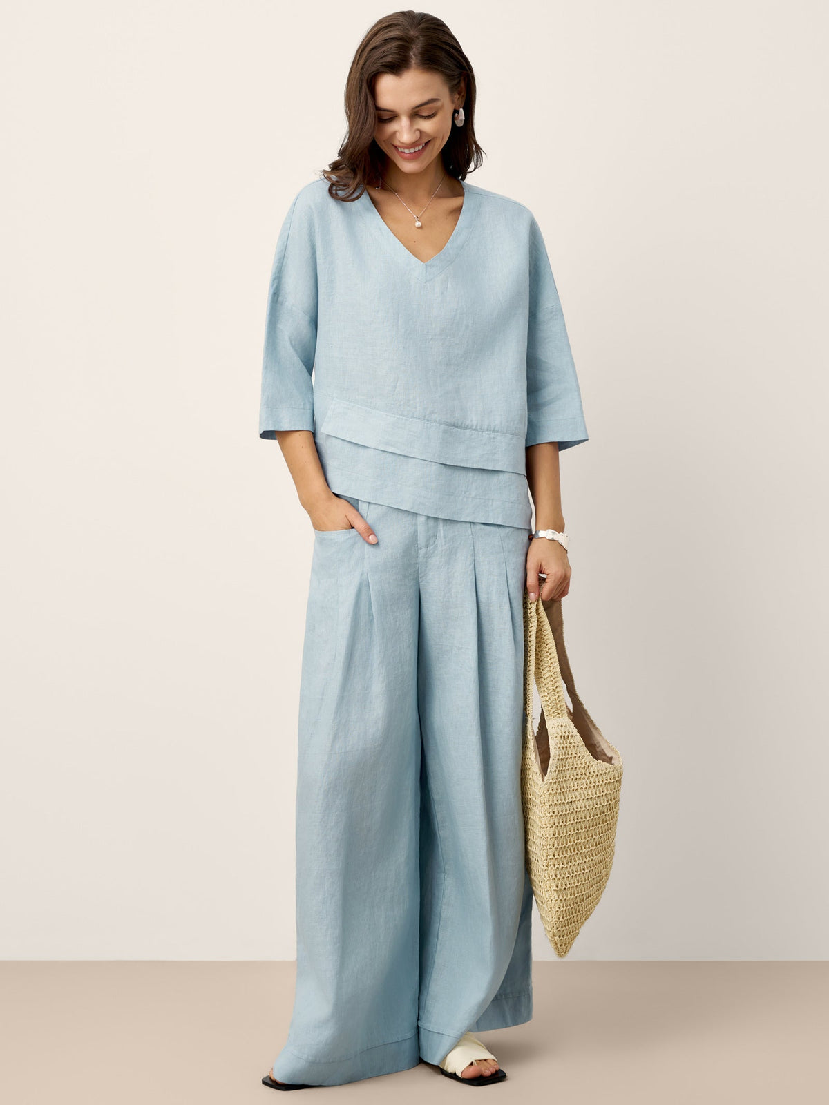 Pantalones relajados con pliegues