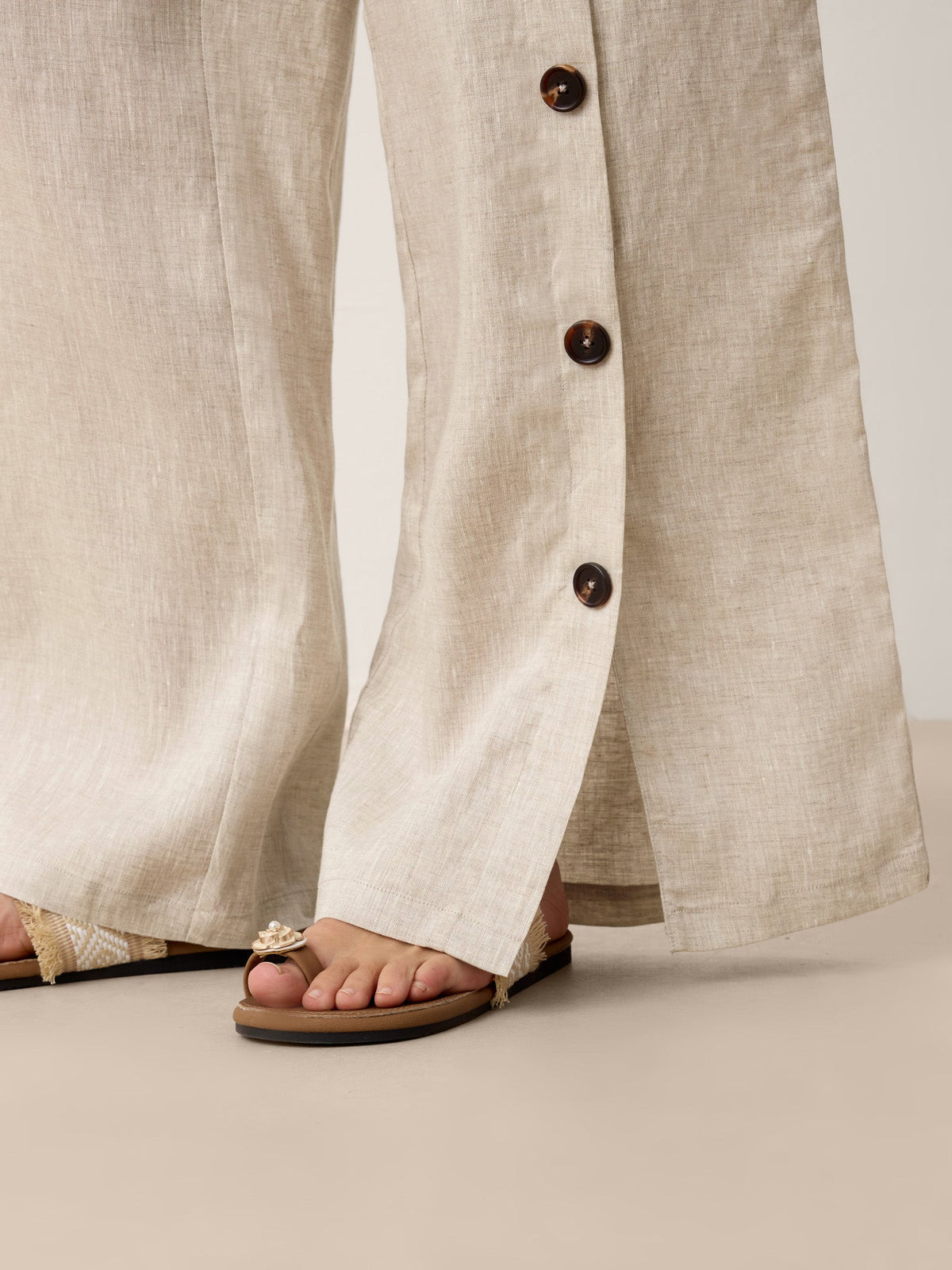 Pantalones 100% lino abotonados