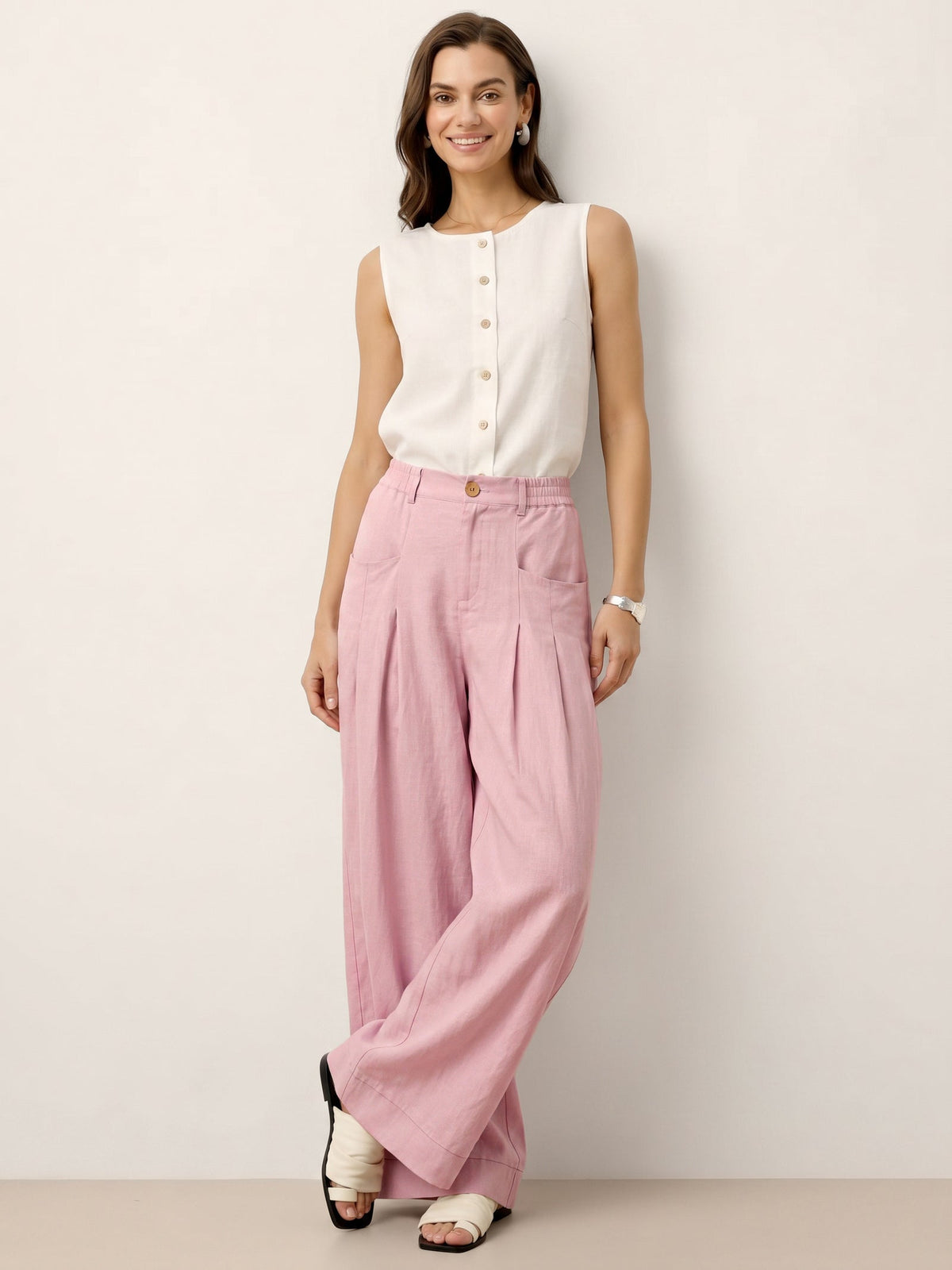 Pantalones relajados con pliegues