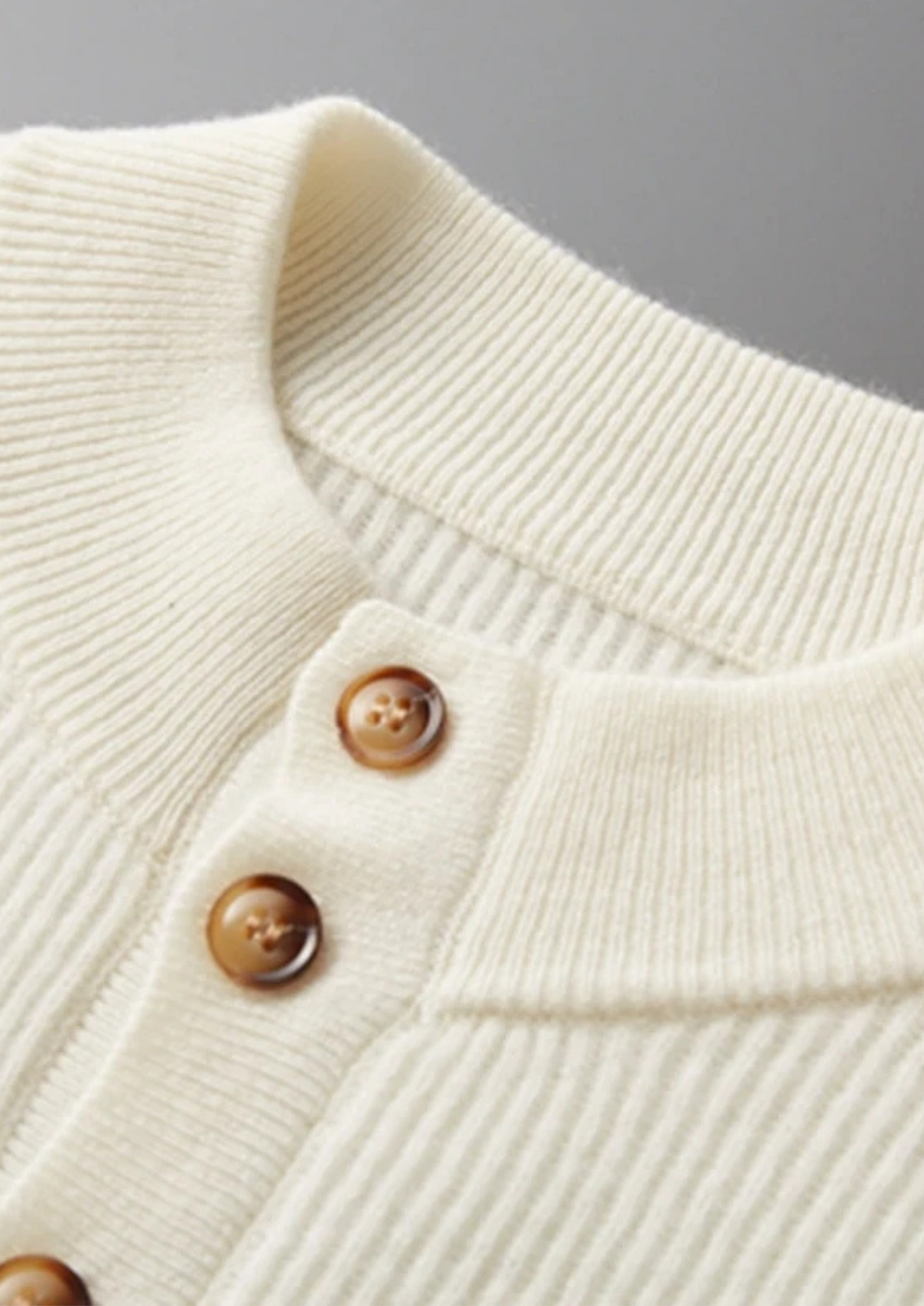 Jersey 100% cachemir con botones