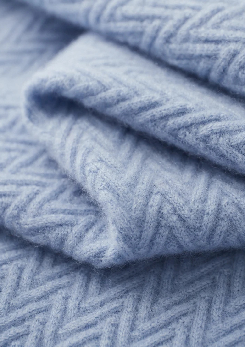 Jersey 100% cachemir en zigzag con botones