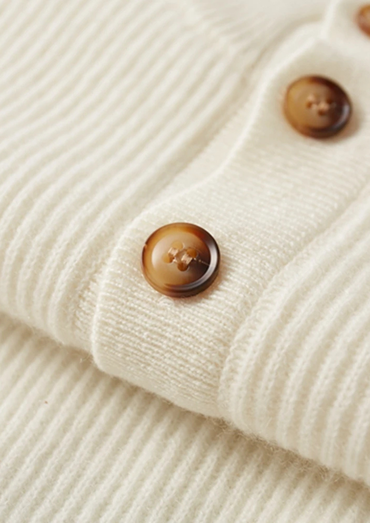 Jersey 100% cachemir con botones