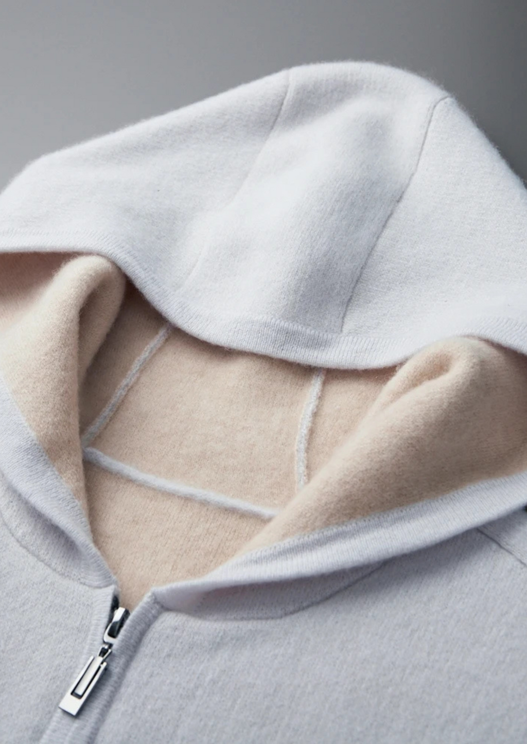 Sudadera bicolor 100% cachemir con cremallera y capucha