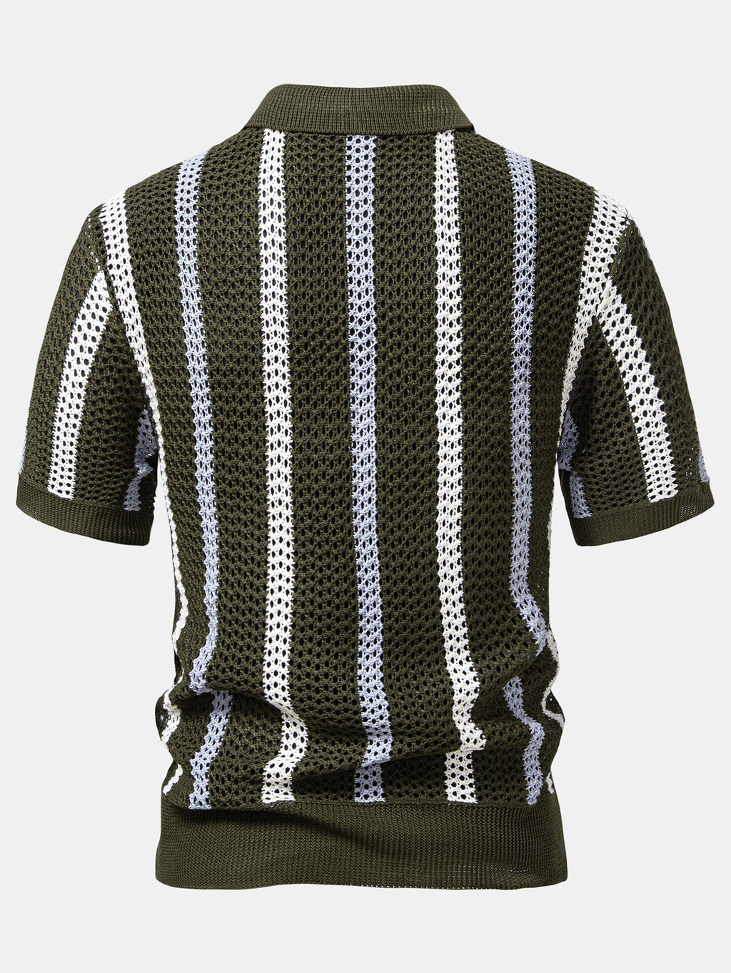 Polo de crochet a rayas con cuello en V y pantalones cortos de lino