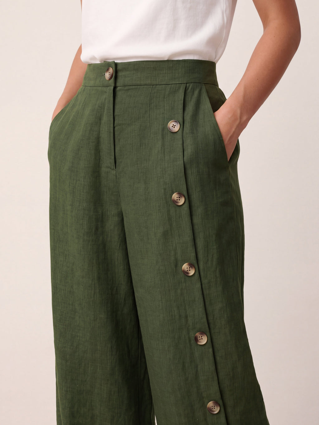 Pantalones 100% lino abotonados