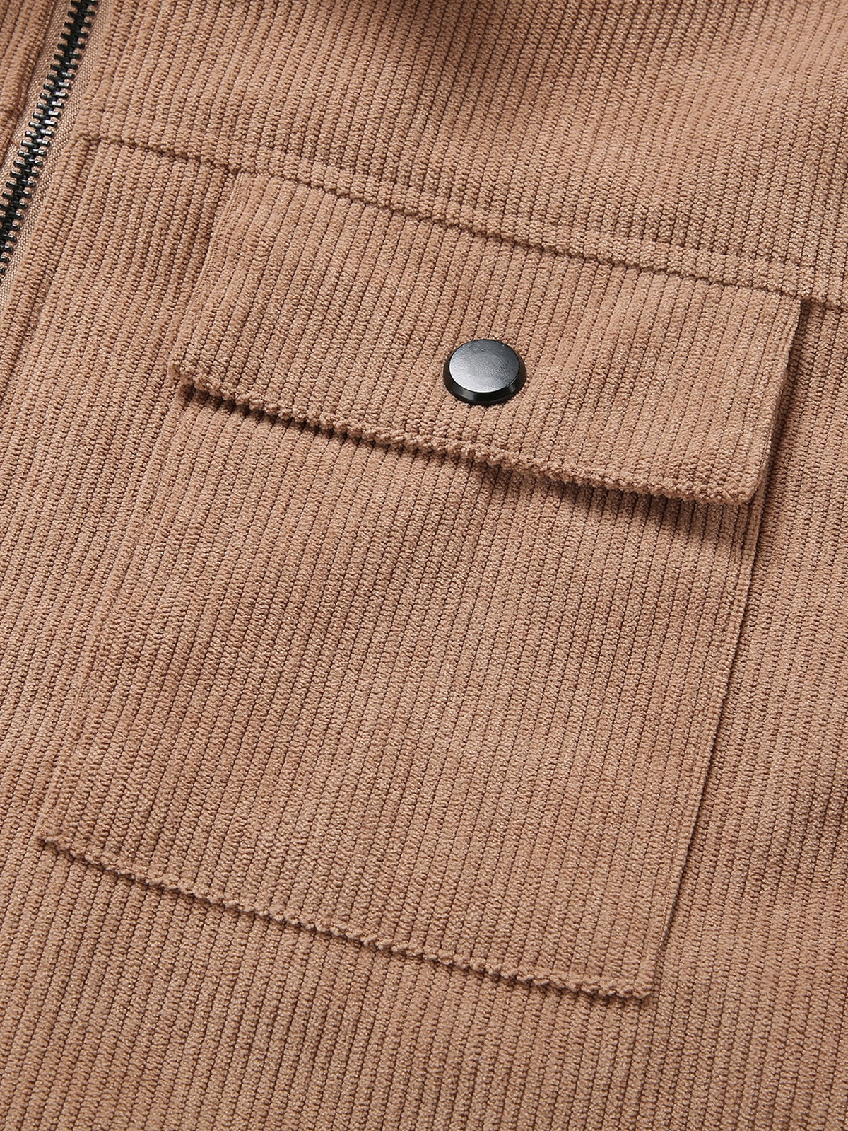 Chaqueta con cremallera con bolsillos