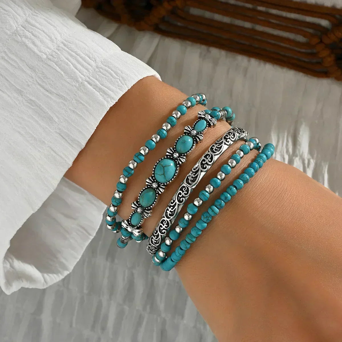 Set de Pulseras con Cuentas Turquesas