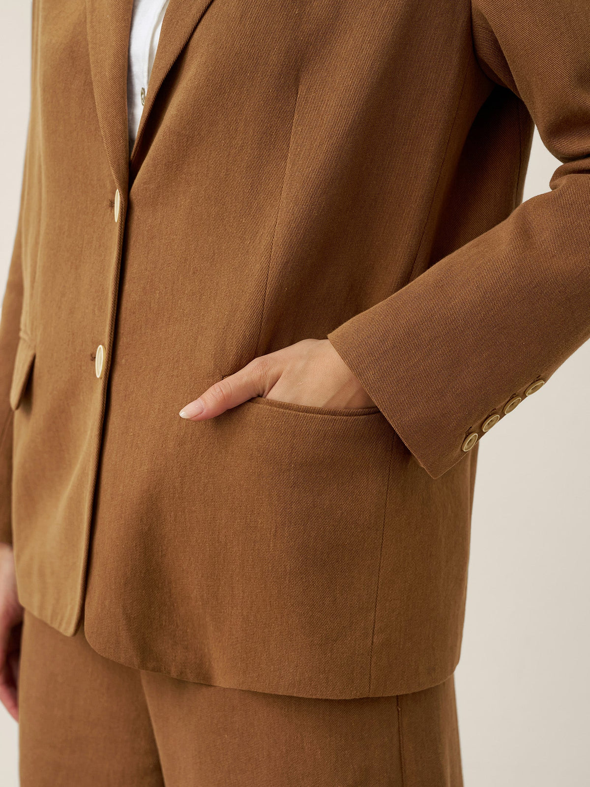 Blazer entallado en lyocell-lana