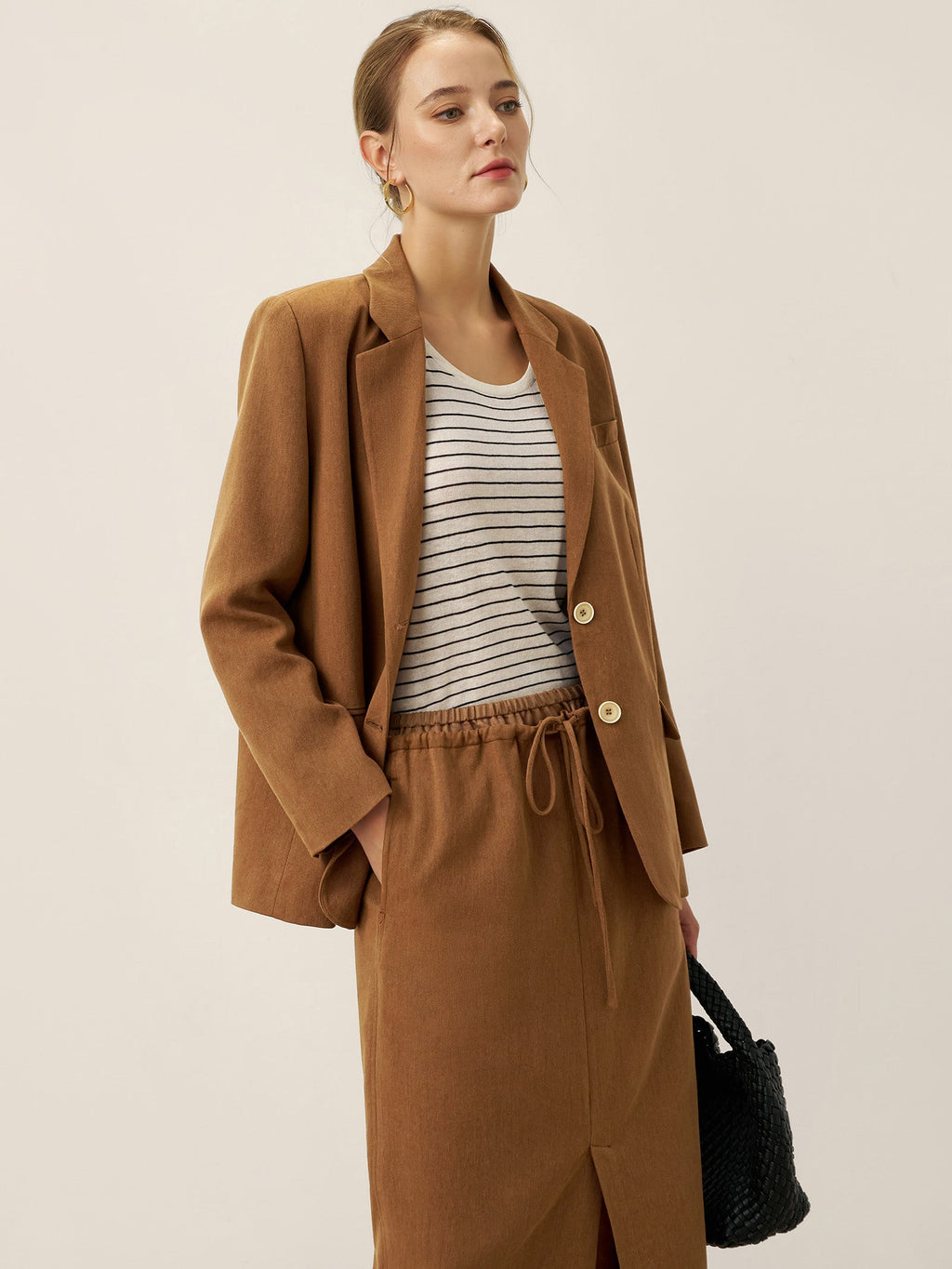 Blazer entallado en lyocell-lana