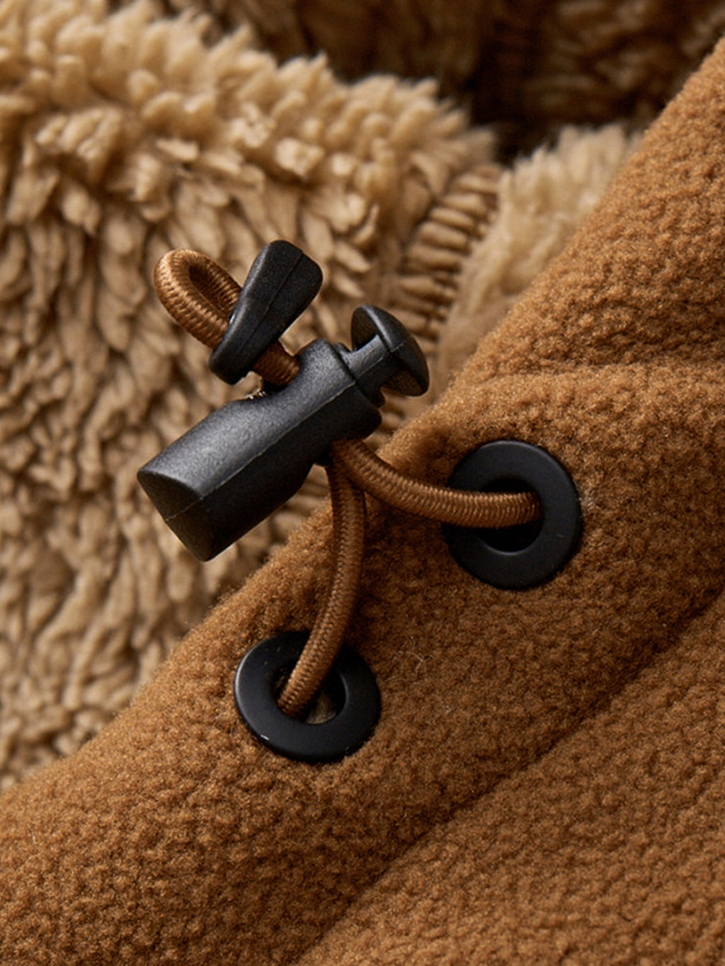 Fleecejacke mit Kapuze und Teddyfutter